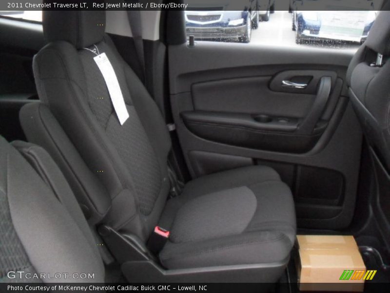Red Jewel Metallic / Ebony/Ebony 2011 Chevrolet Traverse LT