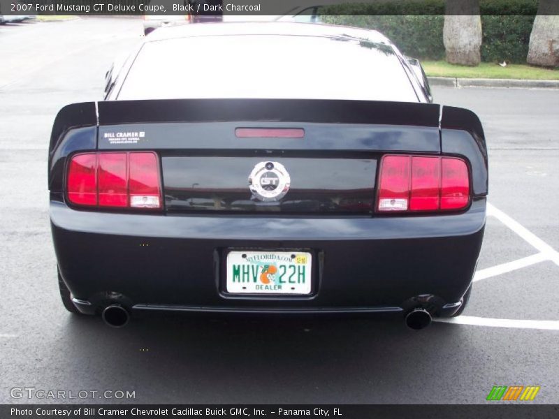 Black / Dark Charcoal 2007 Ford Mustang GT Deluxe Coupe