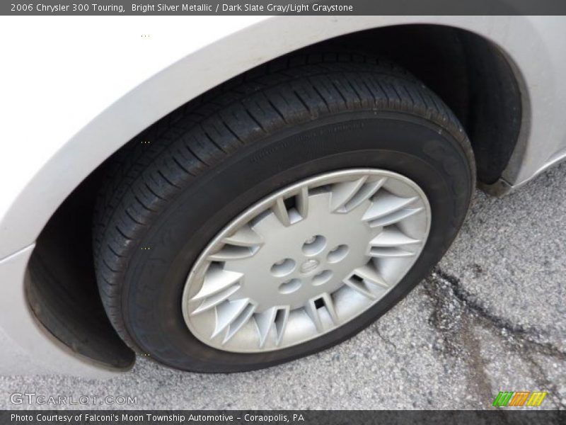 Bright Silver Metallic / Dark Slate Gray/Light Graystone 2006 Chrysler 300 Touring