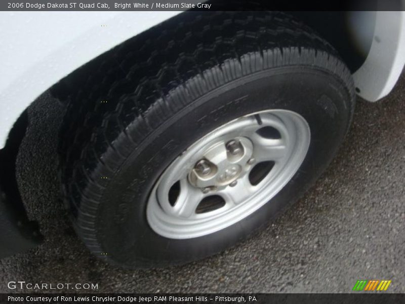 Bright White / Medium Slate Gray 2006 Dodge Dakota ST Quad Cab
