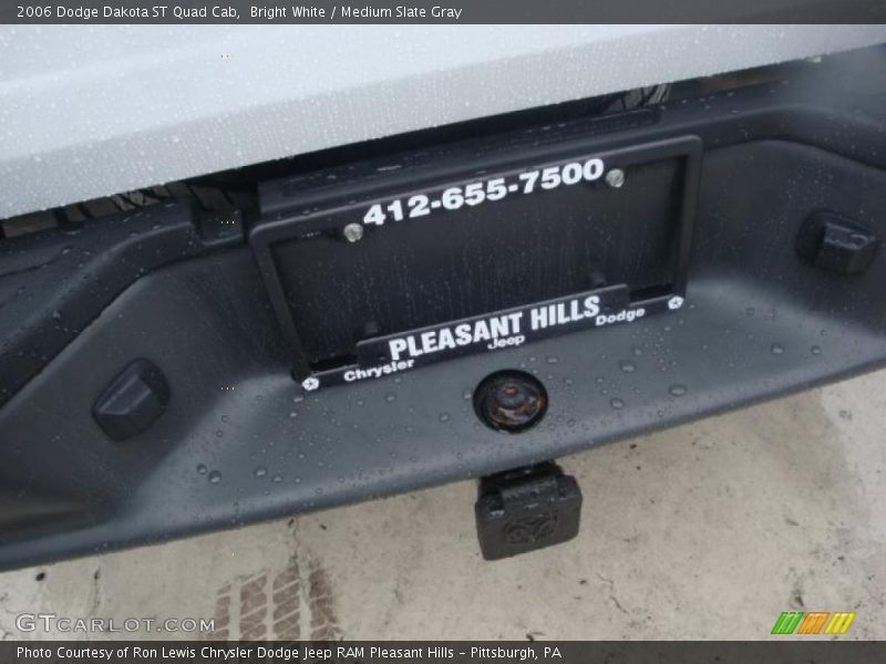 Bright White / Medium Slate Gray 2006 Dodge Dakota ST Quad Cab