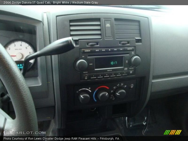 Bright White / Medium Slate Gray 2006 Dodge Dakota ST Quad Cab