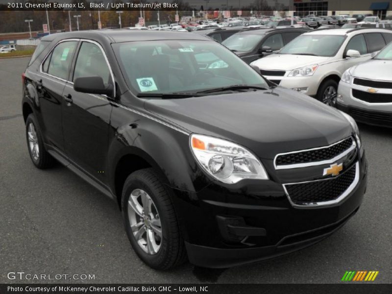 Front 3/4 View of 2011 Equinox LS