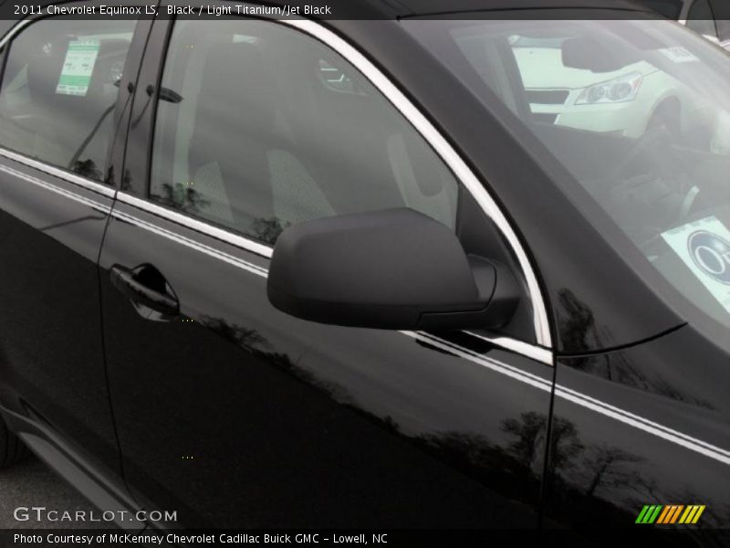 Black / Light Titanium/Jet Black 2011 Chevrolet Equinox LS