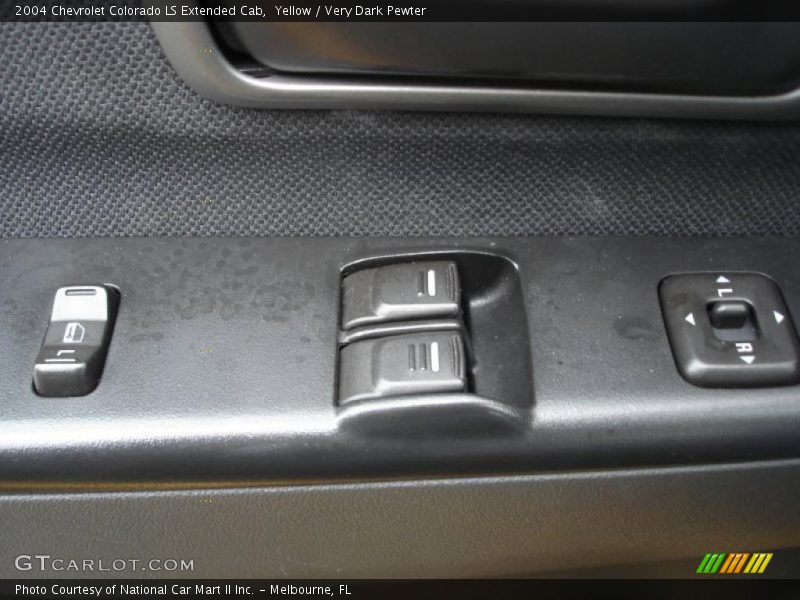 Yellow / Very Dark Pewter 2004 Chevrolet Colorado LS Extended Cab