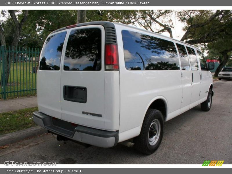 Summit White / Dark Pewter 2002 Chevrolet Express 3500 Extended Passenger Van
