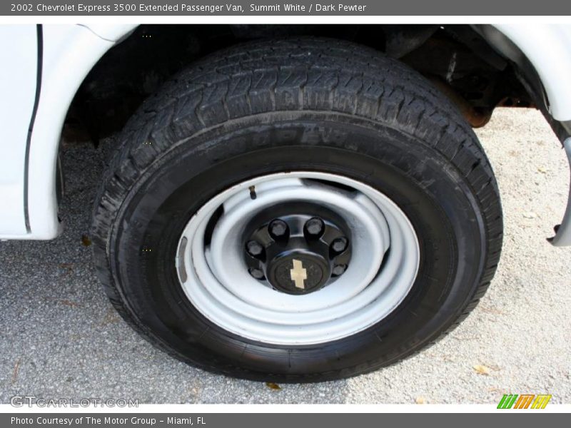 Summit White / Dark Pewter 2002 Chevrolet Express 3500 Extended Passenger Van