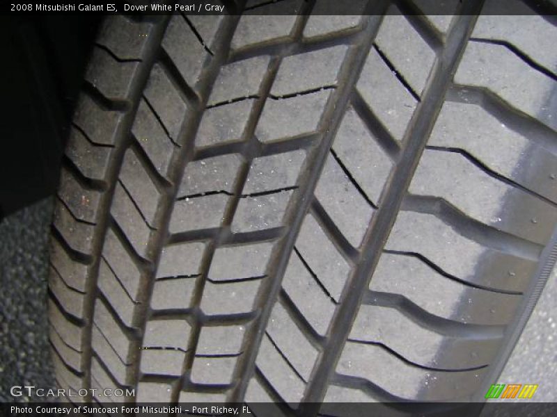 Dover White Pearl / Gray 2008 Mitsubishi Galant ES