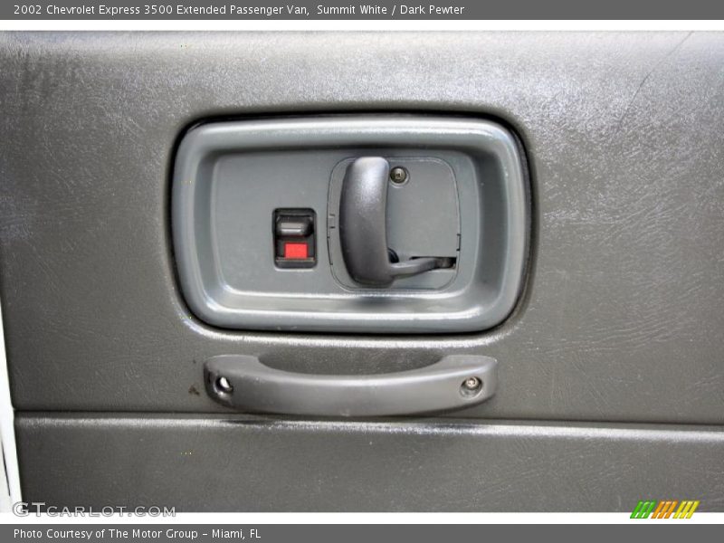 Summit White / Dark Pewter 2002 Chevrolet Express 3500 Extended Passenger Van