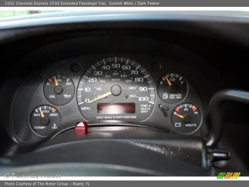 Summit White / Dark Pewter 2002 Chevrolet Express 3500 Extended Passenger Van