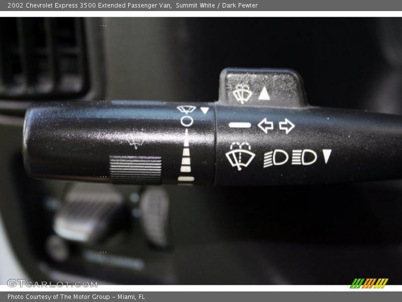 Summit White / Dark Pewter 2002 Chevrolet Express 3500 Extended Passenger Van