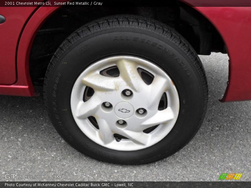 2001 Metro LSi Wheel