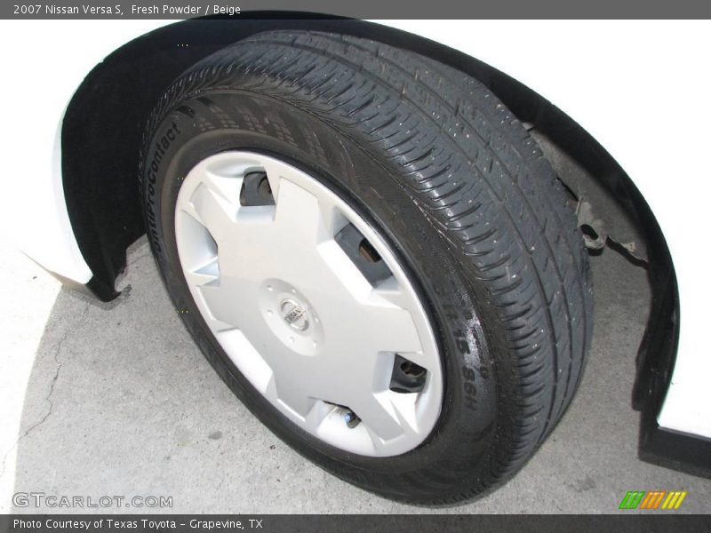Fresh Powder / Beige 2007 Nissan Versa S