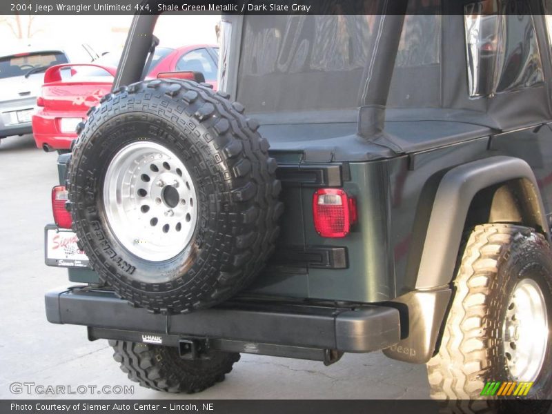 Shale Green Metallic / Dark Slate Gray 2004 Jeep Wrangler Unlimited 4x4