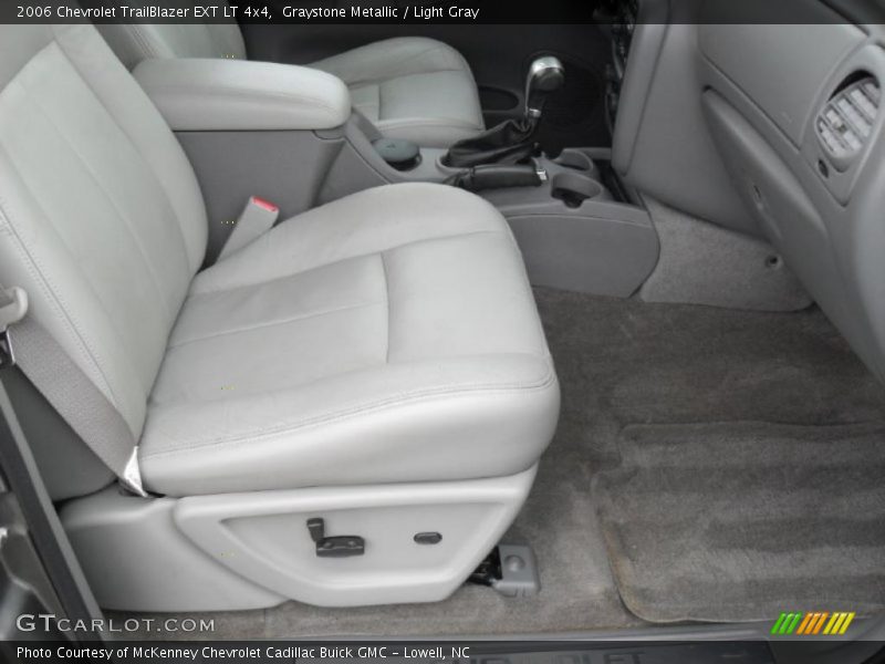 Graystone Metallic / Light Gray 2006 Chevrolet TrailBlazer EXT LT 4x4
