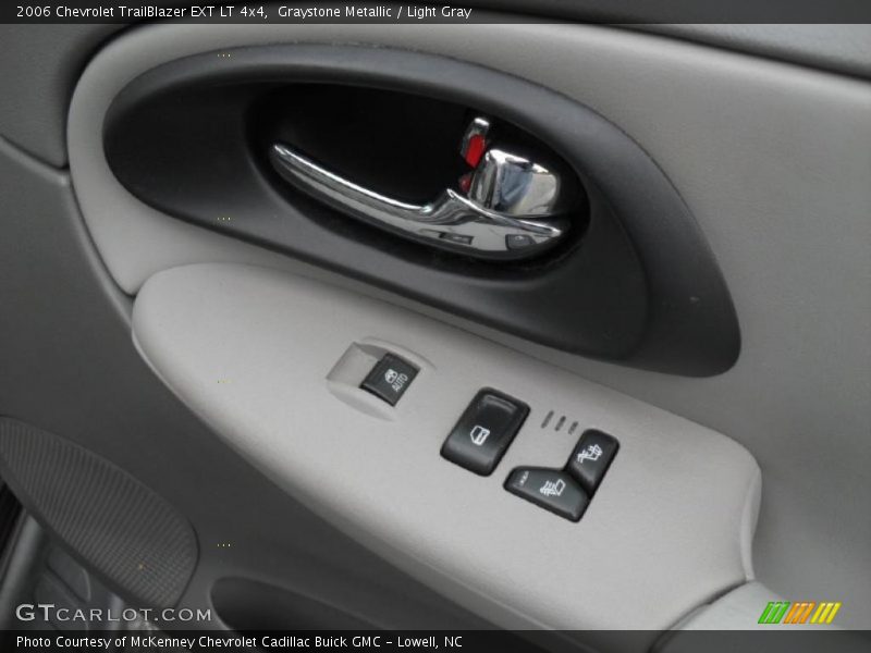 Graystone Metallic / Light Gray 2006 Chevrolet TrailBlazer EXT LT 4x4