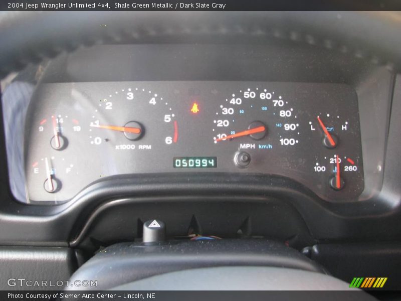 Shale Green Metallic / Dark Slate Gray 2004 Jeep Wrangler Unlimited 4x4