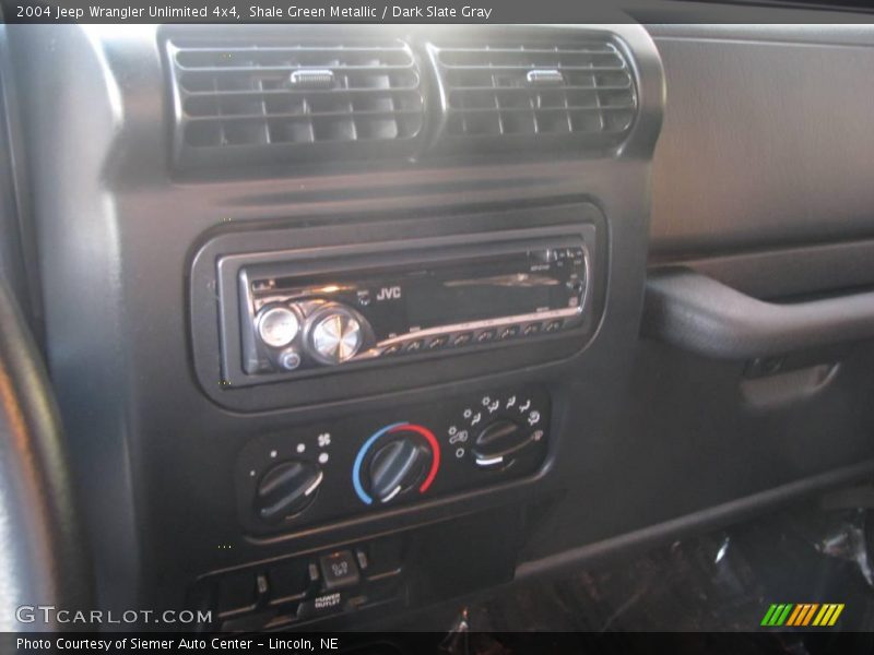 Shale Green Metallic / Dark Slate Gray 2004 Jeep Wrangler Unlimited 4x4