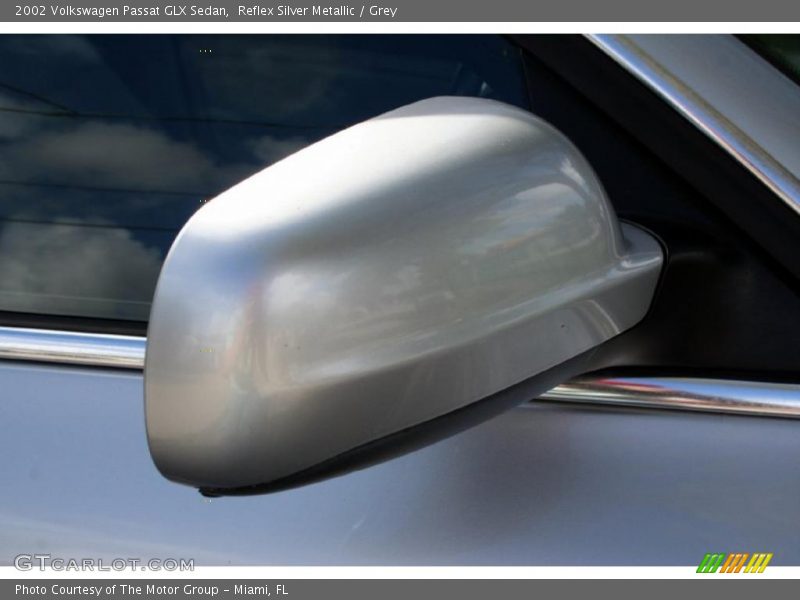 Reflex Silver Metallic / Grey 2002 Volkswagen Passat GLX Sedan