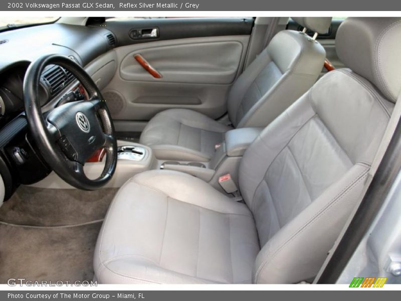 Reflex Silver Metallic / Grey 2002 Volkswagen Passat GLX Sedan
