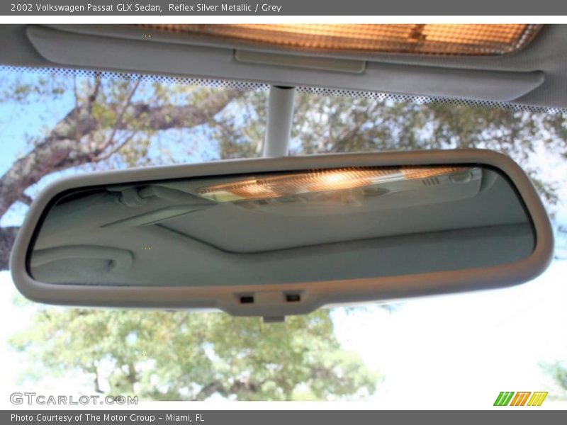 Reflex Silver Metallic / Grey 2002 Volkswagen Passat GLX Sedan
