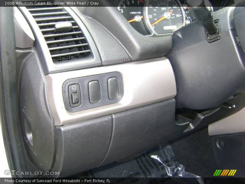 Dover White Pearl / Gray 2008 Mitsubishi Galant ES