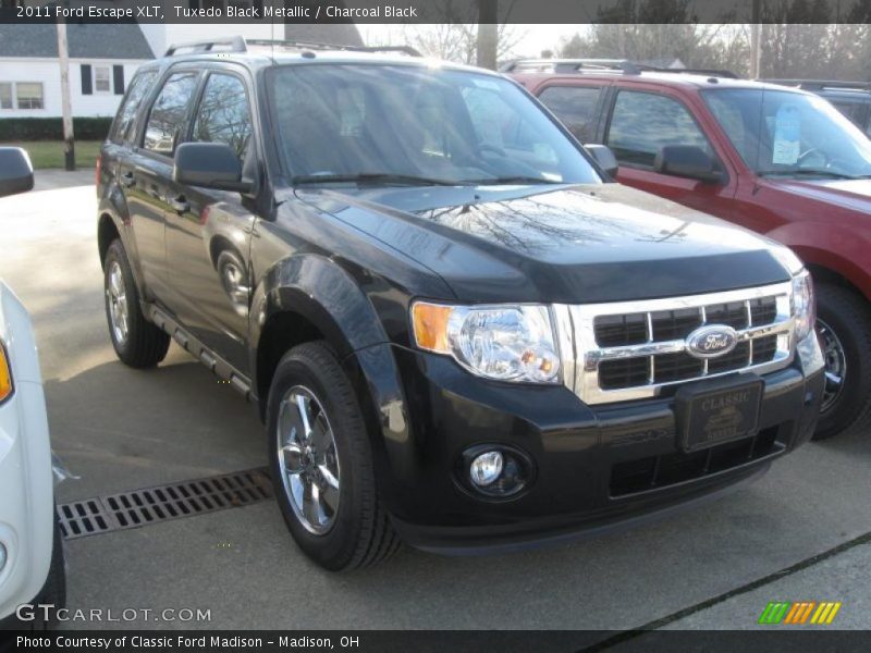 Tuxedo Black Metallic / Charcoal Black 2011 Ford Escape XLT