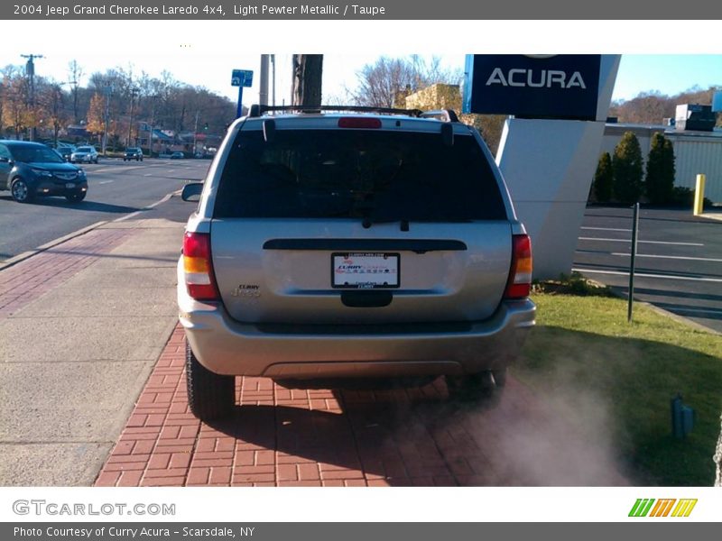 Light Pewter Metallic / Taupe 2004 Jeep Grand Cherokee Laredo 4x4