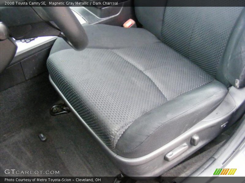 Magnetic Gray Metallic / Dark Charcoal 2008 Toyota Camry SE