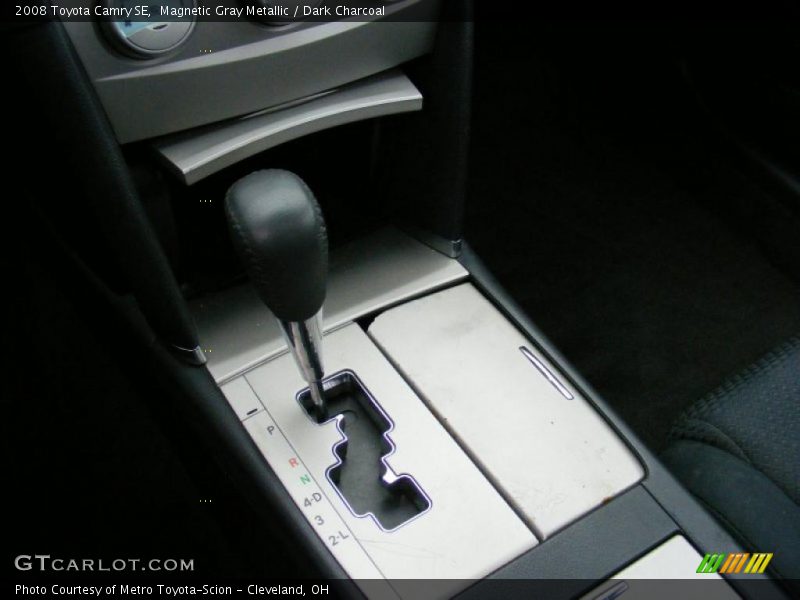 Magnetic Gray Metallic / Dark Charcoal 2008 Toyota Camry SE