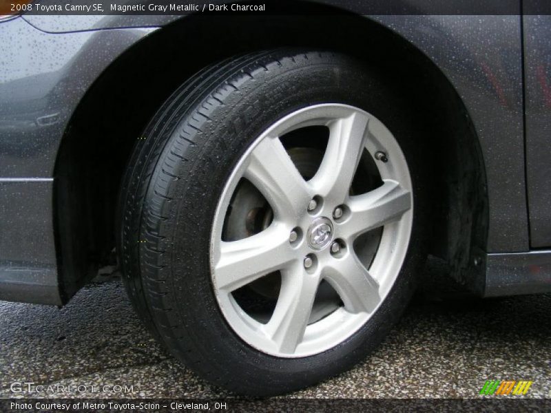 Magnetic Gray Metallic / Dark Charcoal 2008 Toyota Camry SE