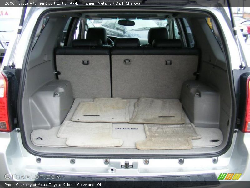  2006 4Runner Sport Edition 4x4 Trunk