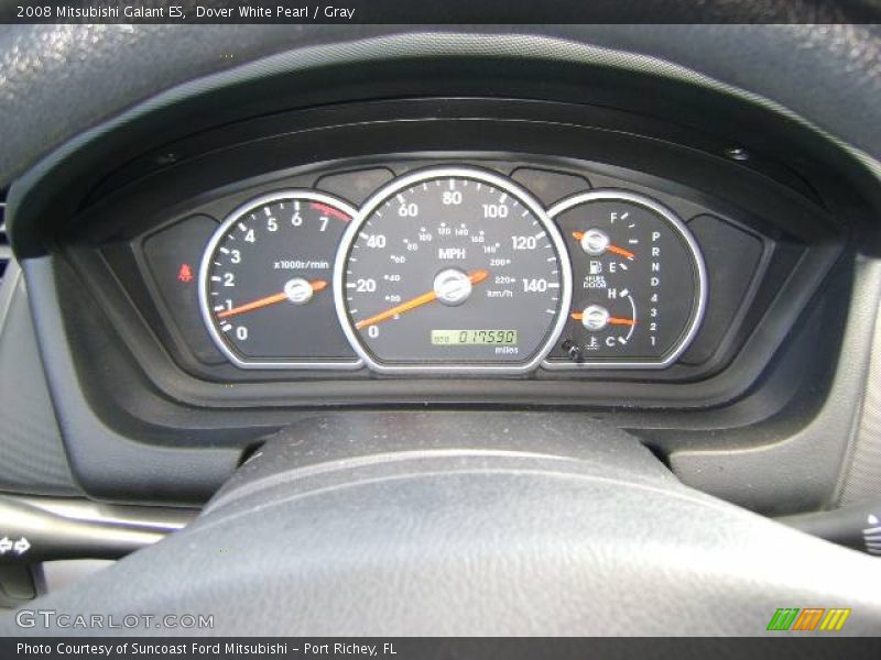 Dover White Pearl / Gray 2008 Mitsubishi Galant ES