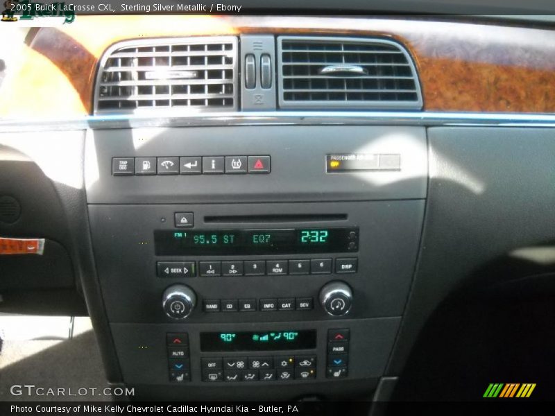 Sterling Silver Metallic / Ebony 2005 Buick LaCrosse CXL