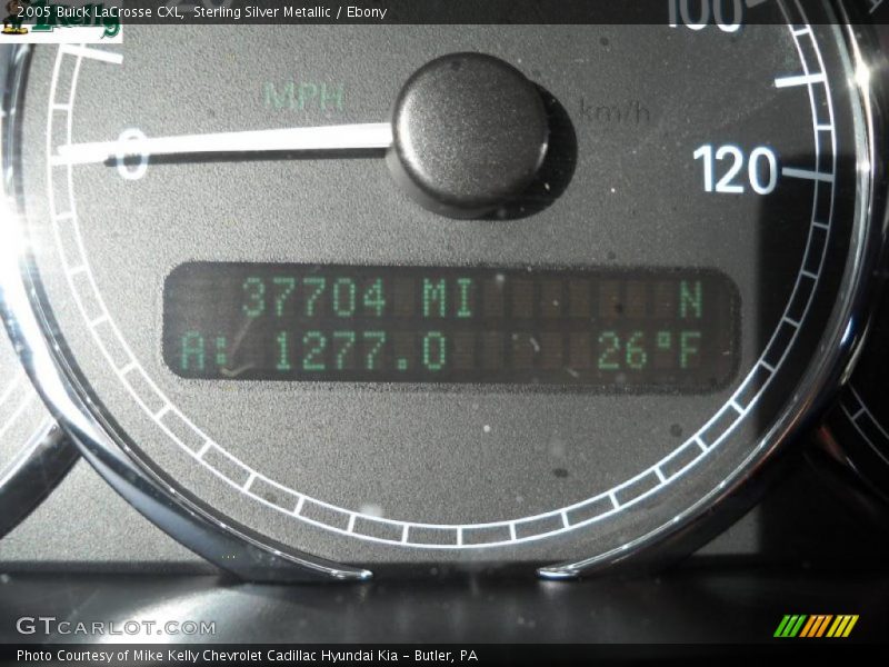 Sterling Silver Metallic / Ebony 2005 Buick LaCrosse CXL