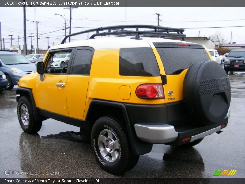 Sun Fusion Yellow / Dark Charcoal 2010 Toyota FJ Cruiser 4WD