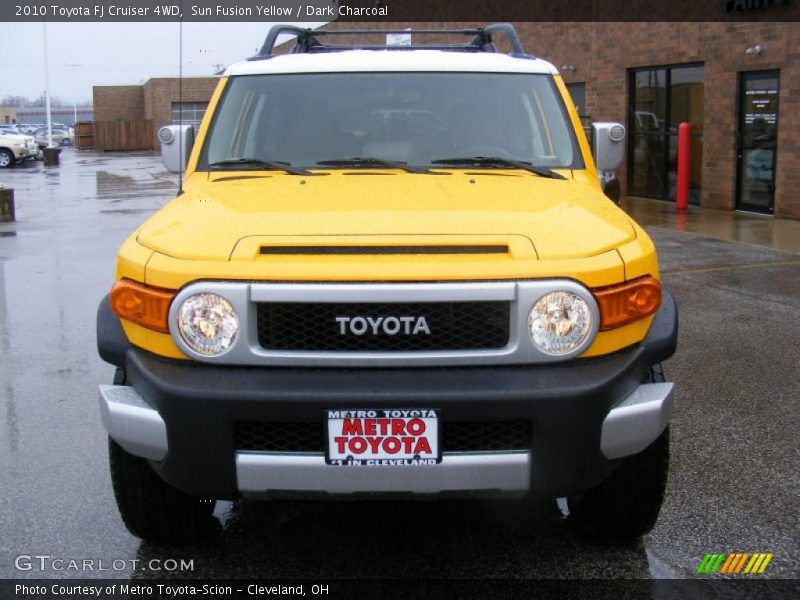 Sun Fusion Yellow / Dark Charcoal 2010 Toyota FJ Cruiser 4WD