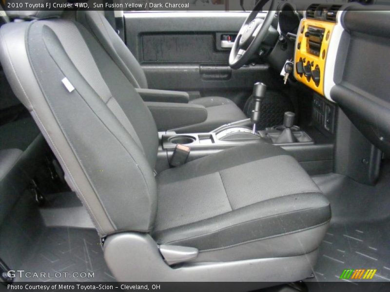 Sun Fusion Yellow / Dark Charcoal 2010 Toyota FJ Cruiser 4WD