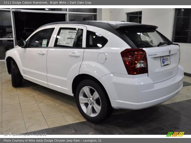 Bright White / Dark Slate Gray 2011 Dodge Caliber Mainstreet