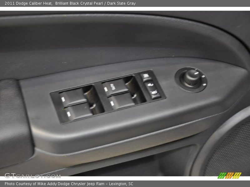 Brilliant Black Crystal Pearl / Dark Slate Gray 2011 Dodge Caliber Heat