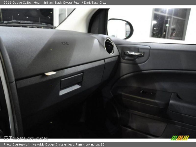 Brilliant Black Crystal Pearl / Dark Slate Gray 2011 Dodge Caliber Heat