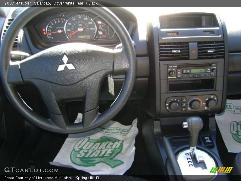 Dover White Pearl / Black 2007 Mitsubishi Galant ES