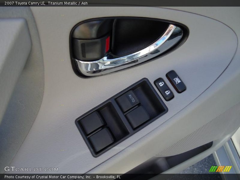 Titanium Metallic / Ash 2007 Toyota Camry LE