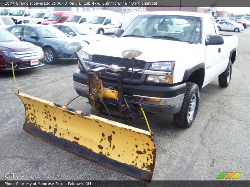 Summit White / Dark Charcoal 2004 Chevrolet Silverado 2500HD Regular Cab 4x4