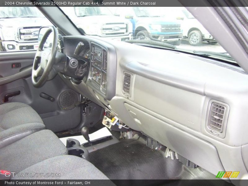 Summit White / Dark Charcoal 2004 Chevrolet Silverado 2500HD Regular Cab 4x4