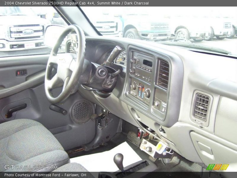 Summit White / Dark Charcoal 2004 Chevrolet Silverado 2500HD Regular Cab 4x4