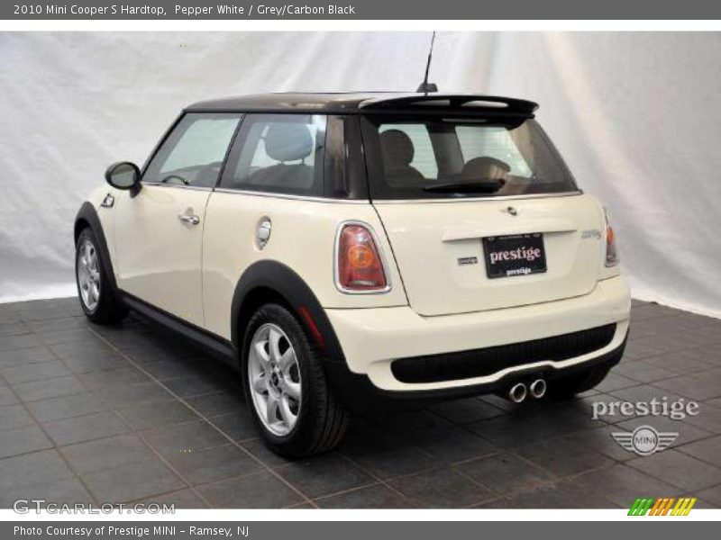 Pepper White / Grey/Carbon Black 2010 Mini Cooper S Hardtop