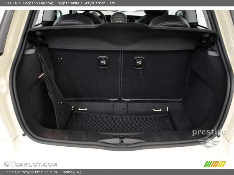 Pepper White / Grey/Carbon Black 2010 Mini Cooper S Hardtop