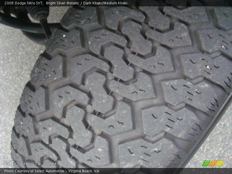 Bright Silver Metallic / Dark Khaki/Medium Khaki 2008 Dodge Nitro SXT
