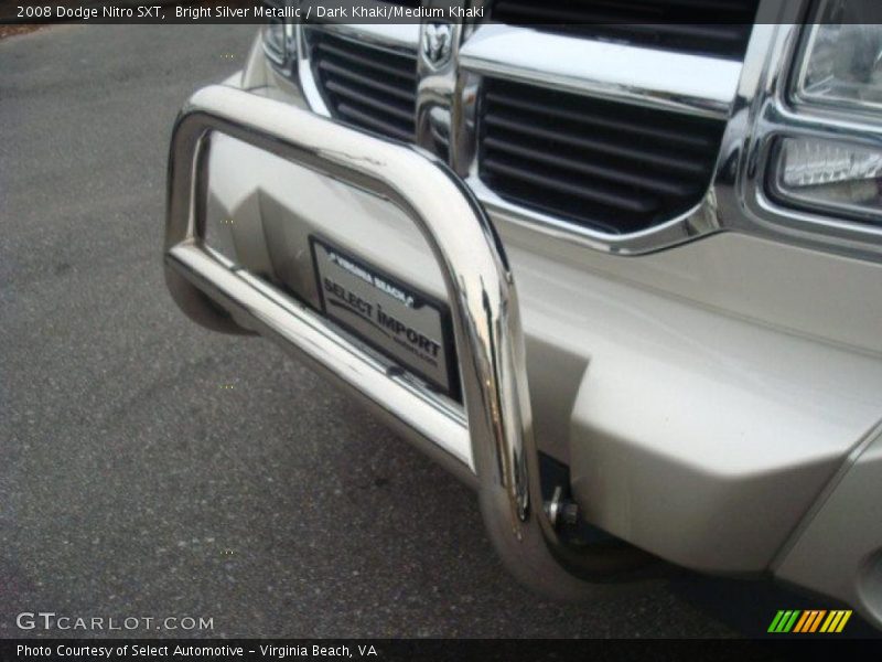 Bright Silver Metallic / Dark Khaki/Medium Khaki 2008 Dodge Nitro SXT